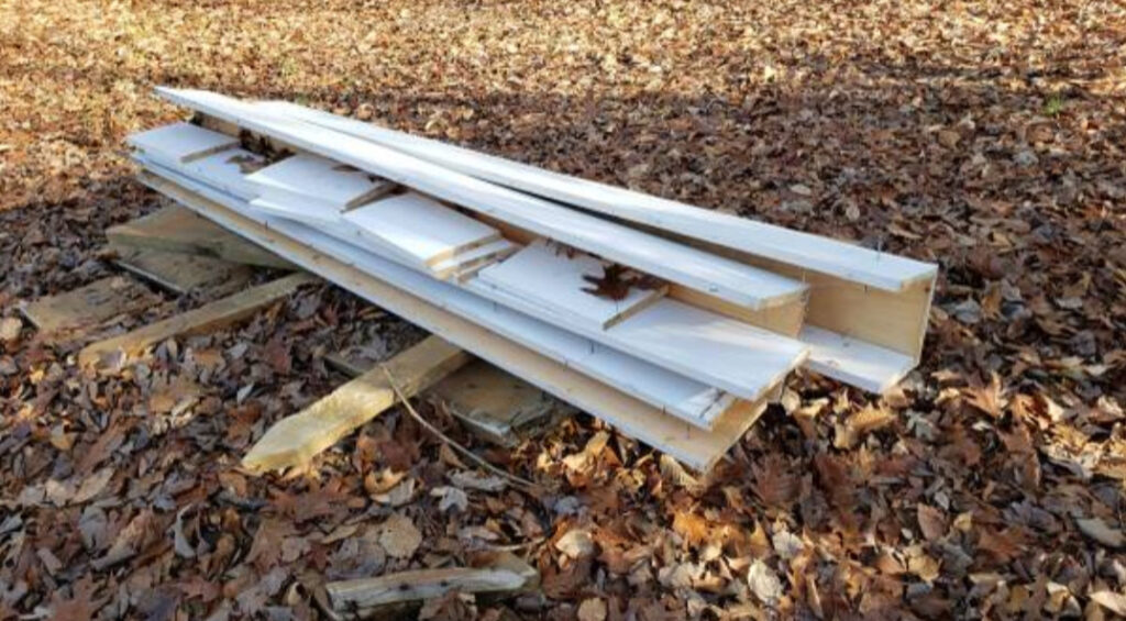 Pile of Wood for sale / Free