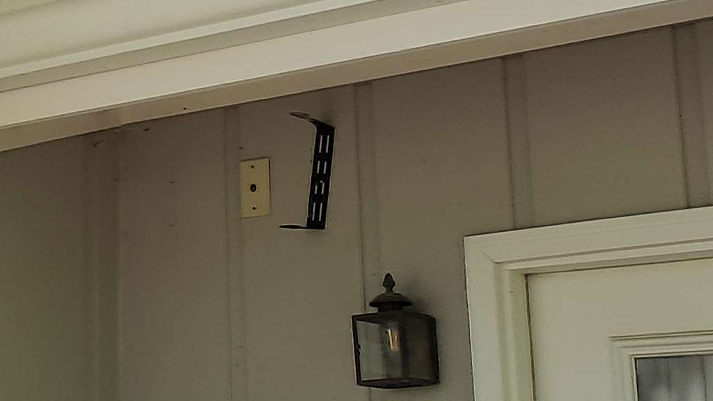 Old Top Rated Outdoor Speaker bracket and wall plate