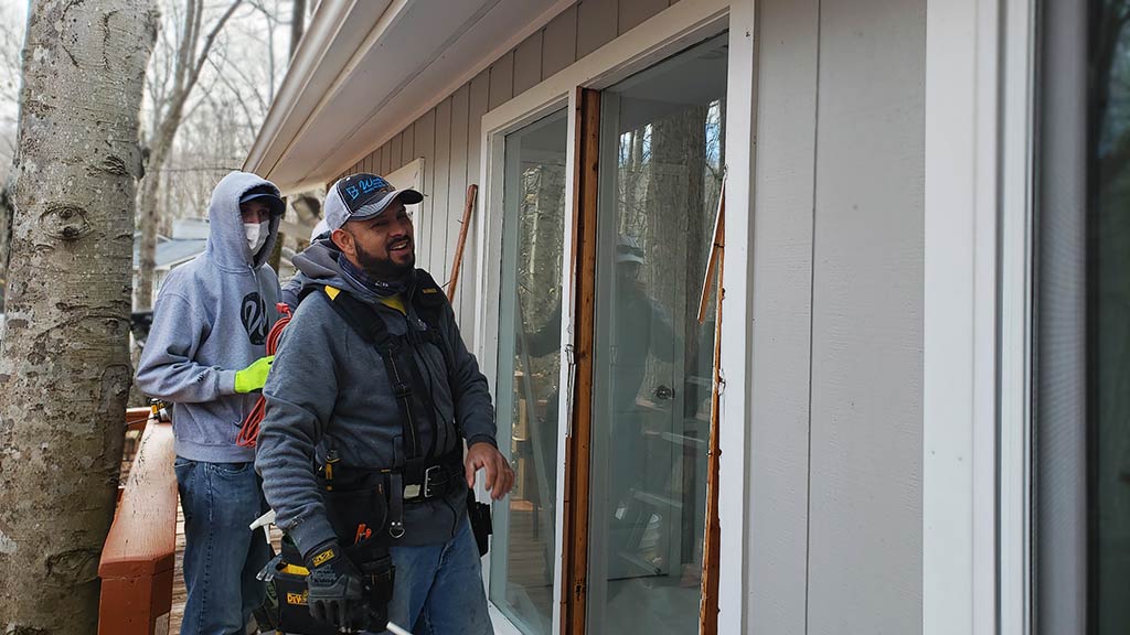 Recycling Windows and move to Another Location 4 Removing old picture windows