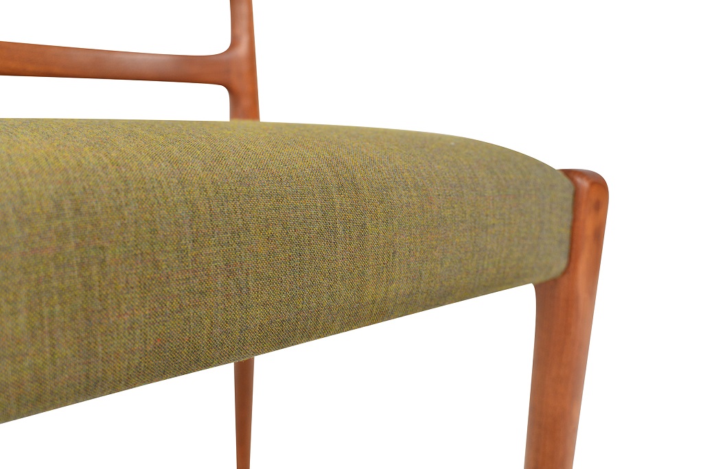 Mid-Century Danish Chairs in Teak Wood 6 Danish Mid-Century Kvadrat Remix wool Green seat material