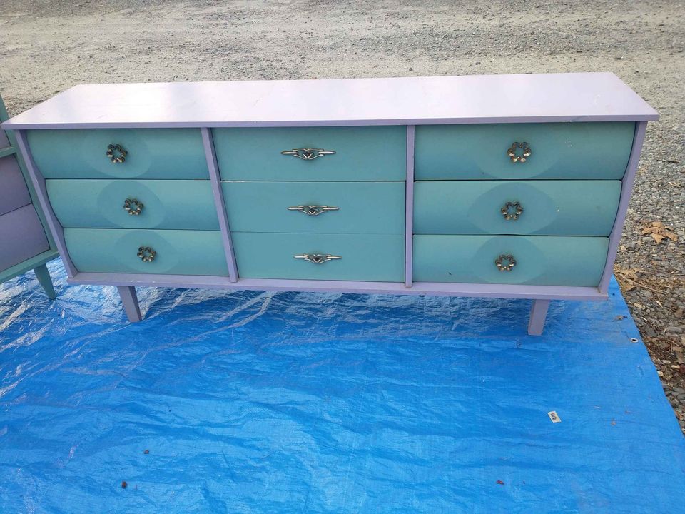 Mid-Century Design Dresser