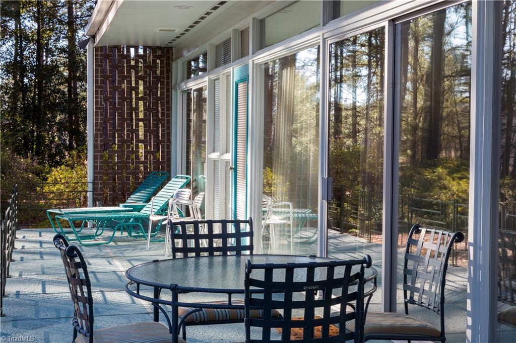 Mid-Century Modern Patio