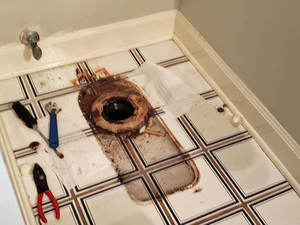 Toilet leaking on floor?