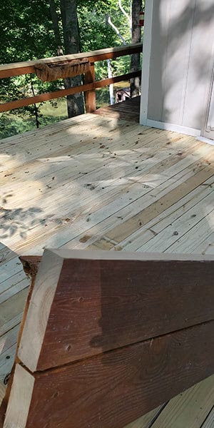 Should you be Repairing or Replacing your Deck? An expensive decision