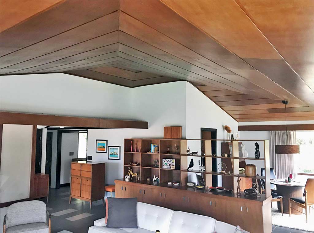 House Tour: An Amazing 1961 Mid-Century Modern, The Leeds House 2 1961 Mid-century Modern Brazilian mahogany