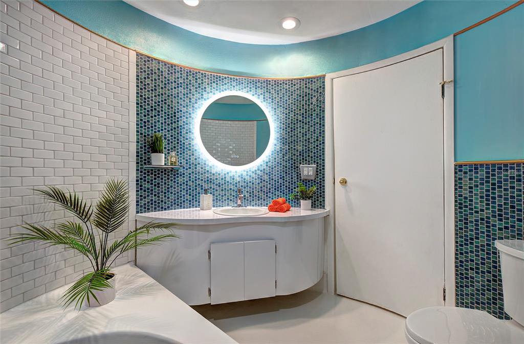 mcm amazing turquoise bathroom