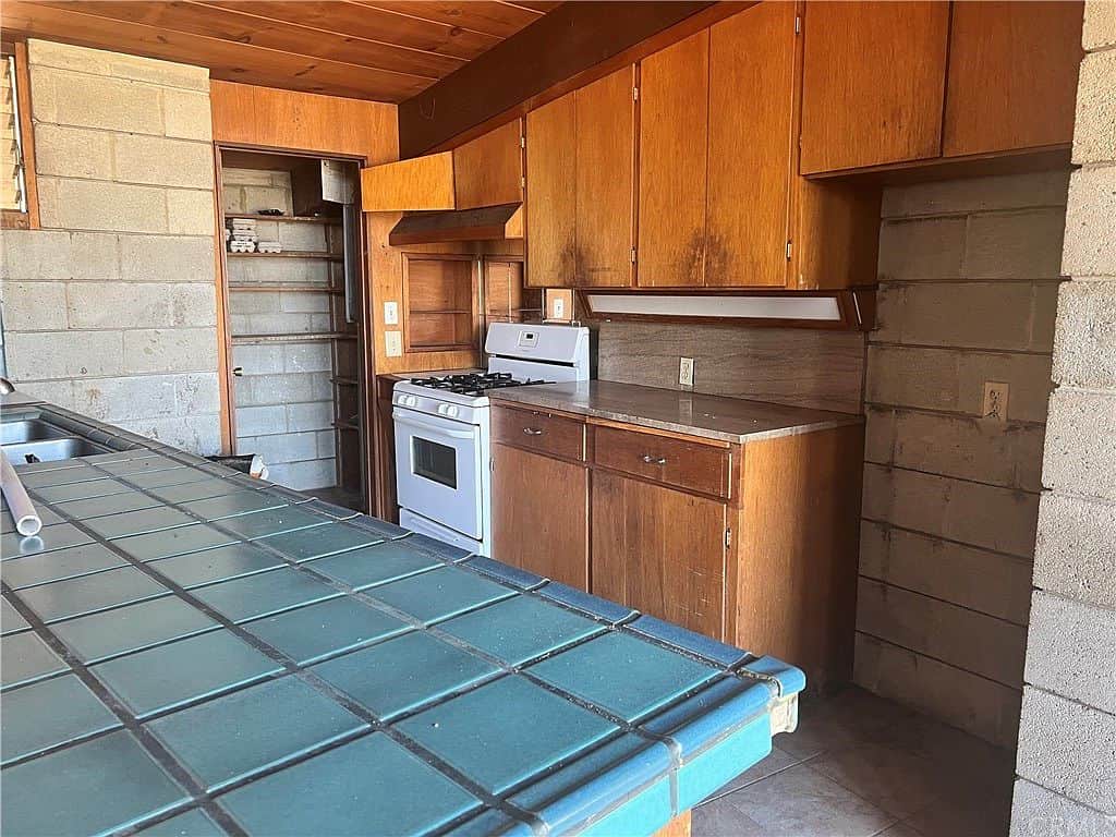 1962 Wedding Present Mid-Century Modern Kitchen